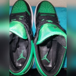 Mens Green and Black Sneakers